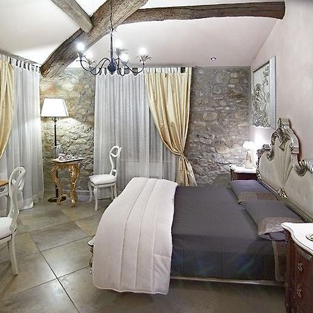 Strada Giulia 16 Hotel Болгери Екстериор снимка