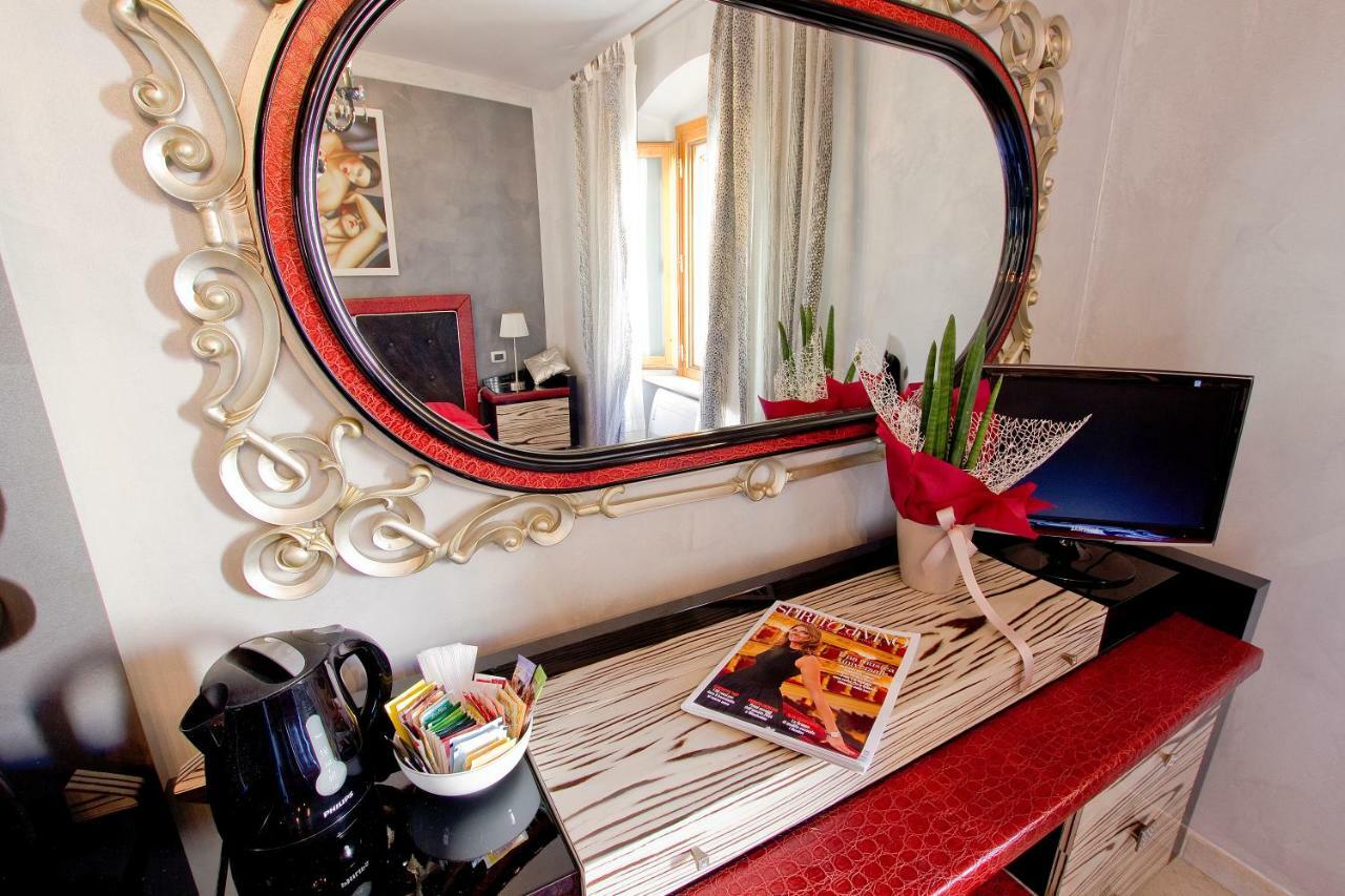 Strada Giulia 16 Hotel Болгери Екстериор снимка